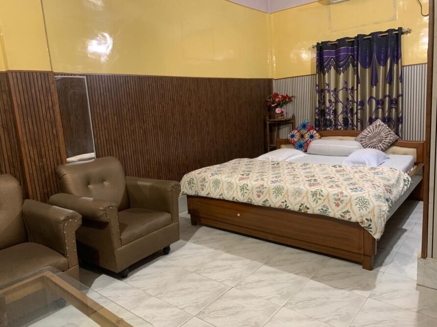 Triple Bed AC Room